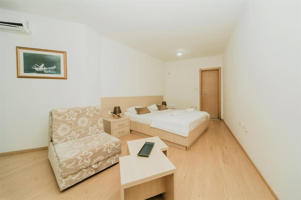 Guesthouse Radjen Sveti Stefan Zewnętrze zdjęcie